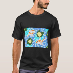 Camiseta Carpas Nando em um Lago de Lírios