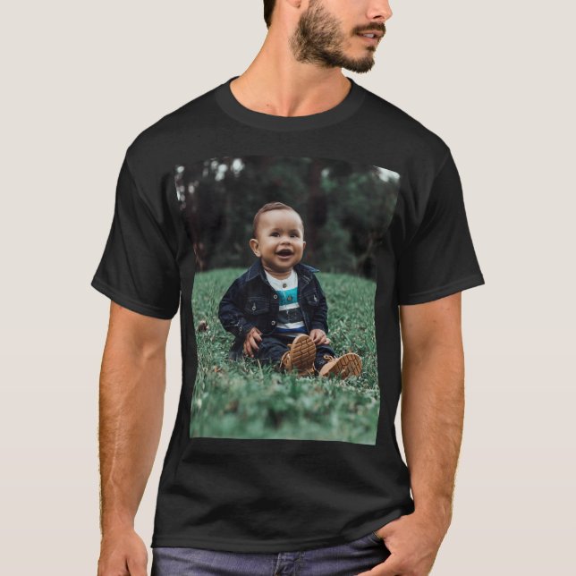 Camiseta Carregar sua foto personalizada personalizada (Frente)