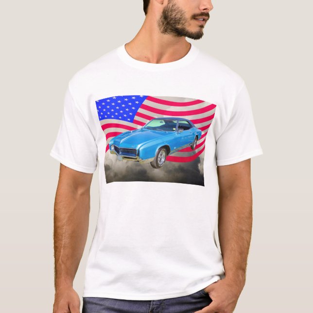 Camiseta Carro 1967 do músculo de Buick Riviera e bandeira (Frente)