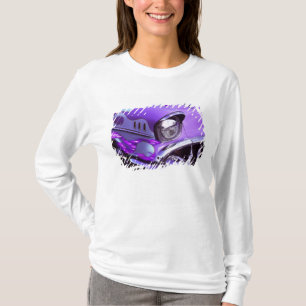 Camiseta Carro clássico: Chevrolet com capô em chamas