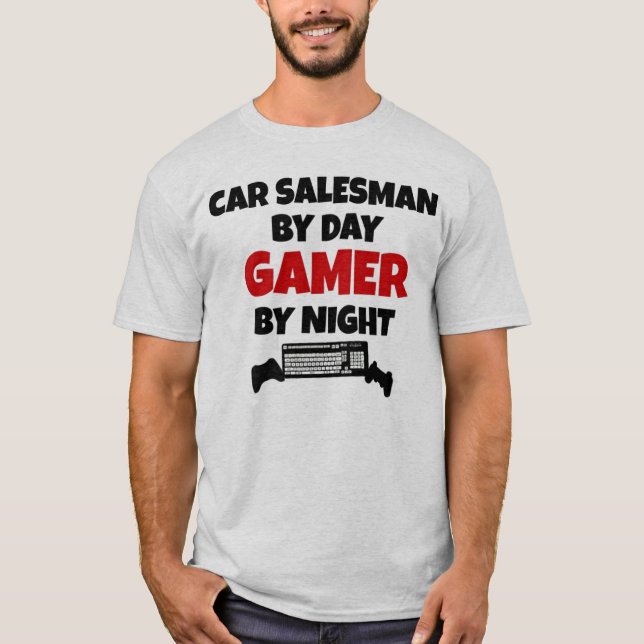 Camiseta Carro-vendedor por Day Gamer (Frente)