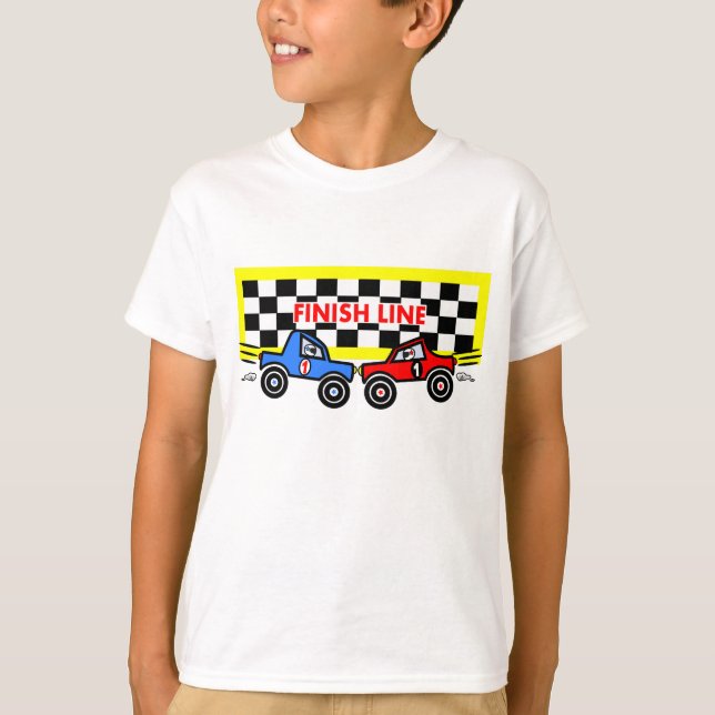 Camiseta Carros de corridas dos desenhos animados no meta (Frente)