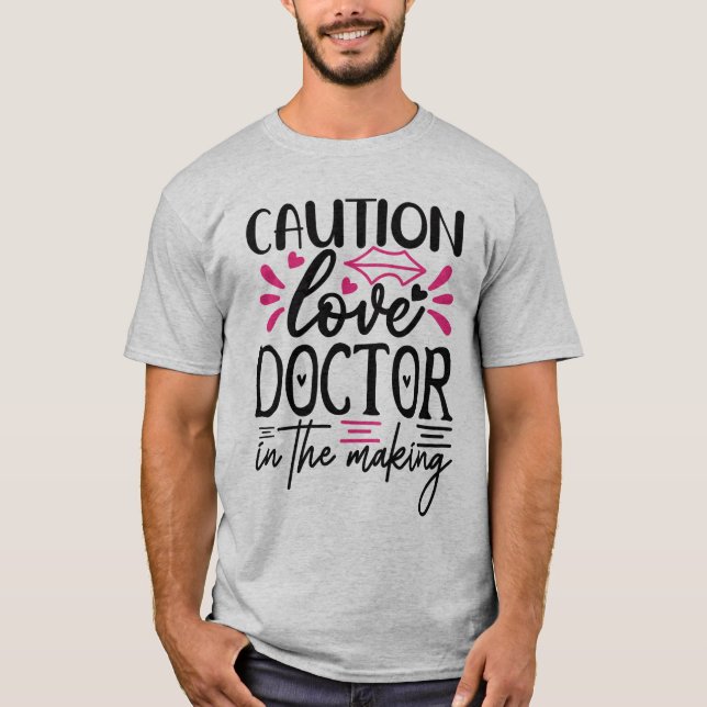 Camiseta Carson, o doutor do fazer (Frente)