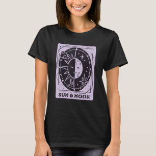 Camiseta Carta de Tarot do Sol e da Lua Cartas Místicas Mag