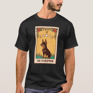 Camiseta Cartão de Tarot Magia Oculta Ocultismo Cão Doberma