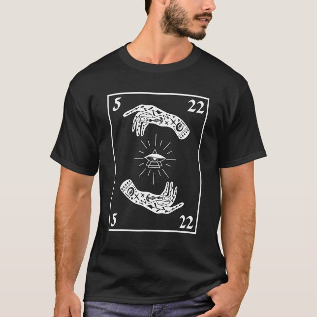 Camiseta Cartão Tarot Mãos (Frente)
