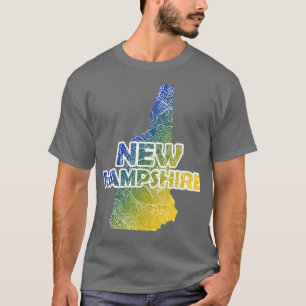 Camiseta Cartografia colorida da mandala em New Hampshire c