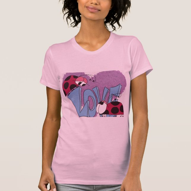 Camiseta Cartoon Adorable Ladybug Love (Frente)