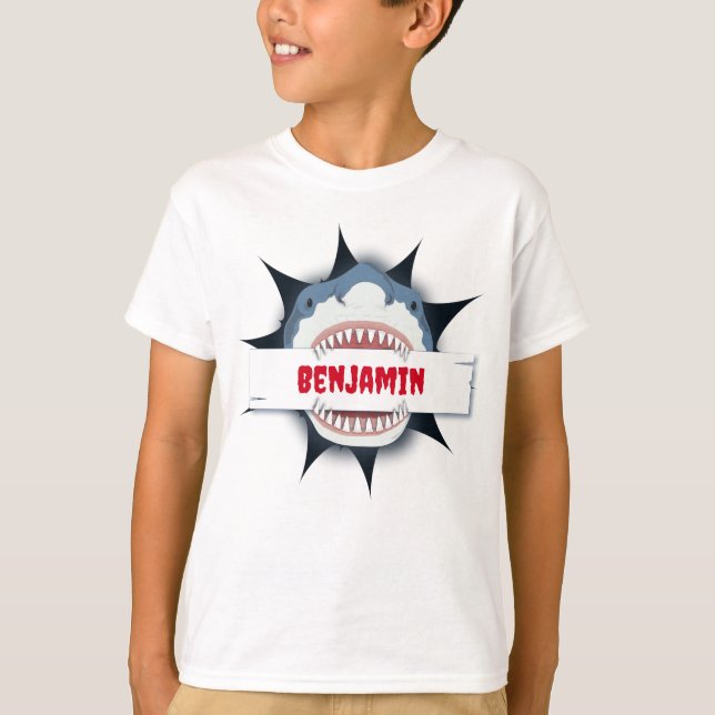 Camiseta Cartoon de Tubarão legal (Frente)