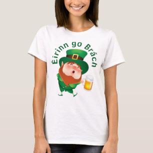 Camiseta Cartoon Leprechaun com Cerveja T-Shirt