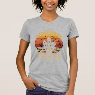 Camiseta Casa Assombrada de Halloween Um Bom Design de Medo