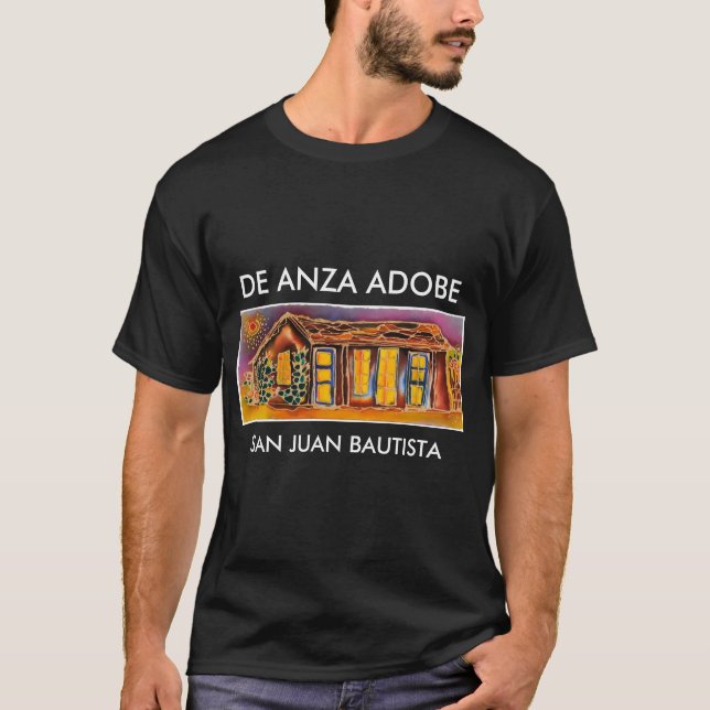 CAMISETA CASA DE ANZA ADOBE, SAN JUAN BAUTISTA, CALIFÓRNIA (Frente)