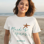 Camiseta Casa estelar de destino de praia, criada ou honrar<br><div class="desc">Camisa de casamento da madrinha de casamento de Starfish/praia/destino com script de caligrafia azul aqua e texto editável. Personalize-o com o nome da madrinha de casamento.</div>