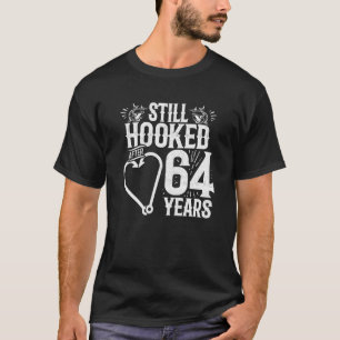 Camiseta Casado 64 Anos - Casal De Pesca - Casamento 64 A