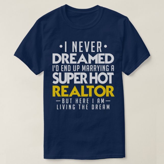 Camiseta Casado com um marido imobiliário, esposa do imóvel (Frente do Design)