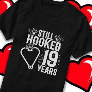 Camiseta Casado há 19 anos pescando furioso 19 anos