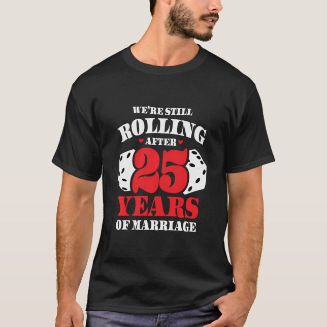 Camiseta Casais Casados 25 Anos - 25 Engraçado Anni (Frente)