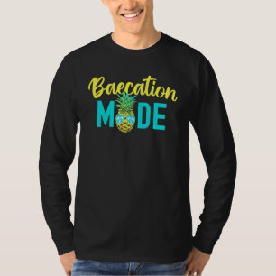 Camiseta Casais Correspondendo ao Modo de Baixa de Férias