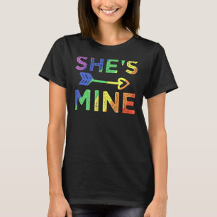 Camiseta Casal lésbica Ela é minha homenagem ao Orgulho Lgb