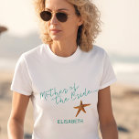 Camiseta Casamento de estrelas-do-mar de praia mãe da noiva<br><div class="desc">Starfish,  mãe da camiseta de noiva mar / praia / destino do casamento,  com roteiro de caligrafia azul aqua e texto editável. Personalize com o nome da mãe.</div>