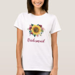 Camiseta Casamento de Rosa de Bridesmaid Floral Sunflower<br><div class="desc">Esta camiseta de damas de honra apresenta um design floral de cor d'água com um girassol e rosas de burlões. Personalize com seu próprio texto. Os produtos correspondentes estão disponíveis. Visite nossa loja ou veja nossas páginas de coleta para ver o intervalo de cheios.</div>