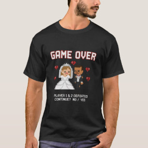 Camiseta Casamento Divertido de Gamer Retrô "Game Over" em
