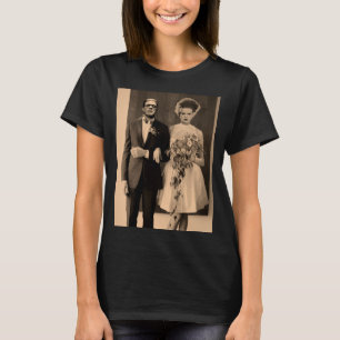 Camiseta Casamento Elegante - Desempenho Monstruoso de Hall