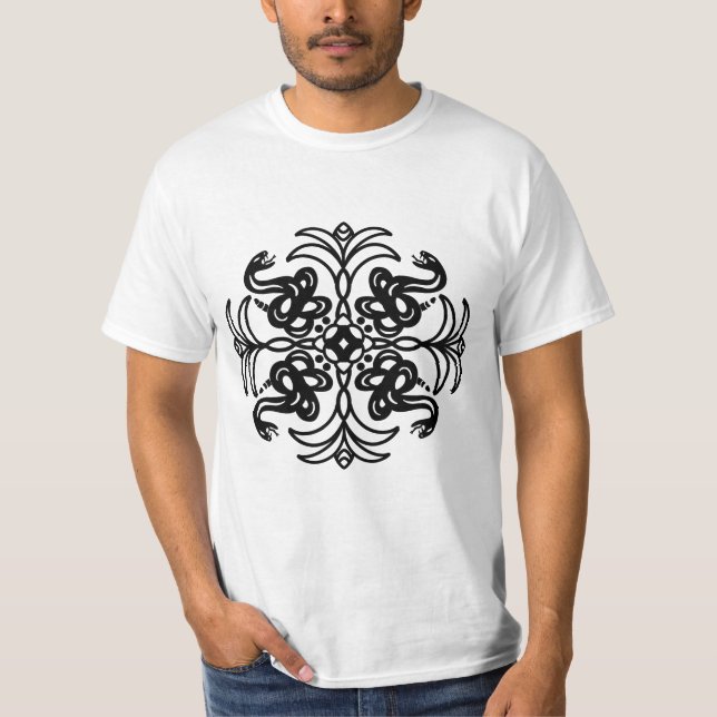Camiseta Cascavel Tribal Negro e Branco (Frente)