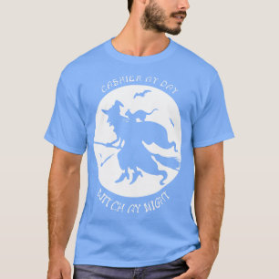 Camiseta Cashier By Day Witch By Night Engraçado Tshirt Da