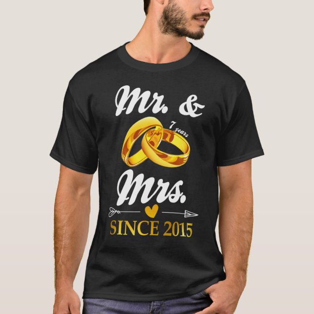 Camiseta Casou-Se Com O Sr. e Sra. Desde 2005, Casal 7 (Frente)