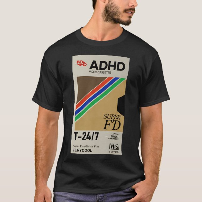Camiseta Cassete de vídeo Adhd 247 (Frente)