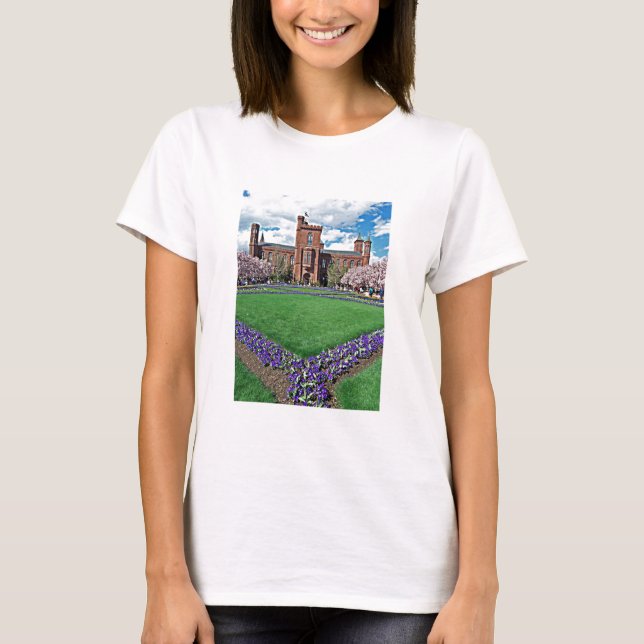 Camiseta Castelo de Smithsonian e jardim de Haupt (Frente)