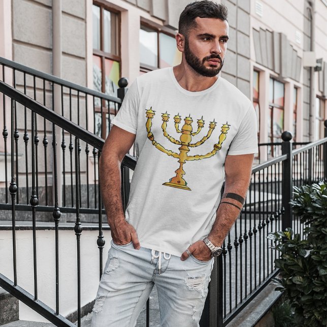 Camiseta Castiçal Judaico Menorá Dourada (Criador carregado)