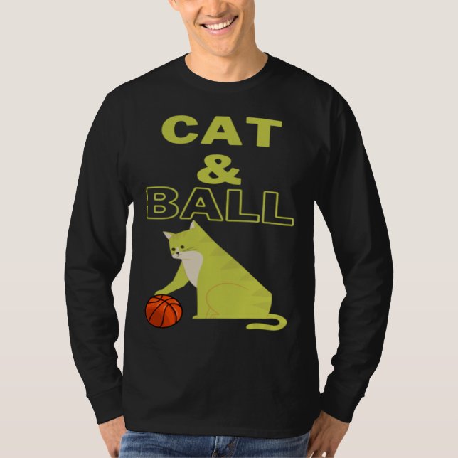 Camiseta Cat and Ball cat holding a basketball with its paw (Frente)