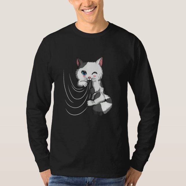 Camiseta Cat Design Cat Cuddles With Duvet Plays With Curta (Frente)