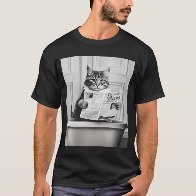 Camiseta Cat está sentado no Toilet, gato lendo uma notícia (Frente)