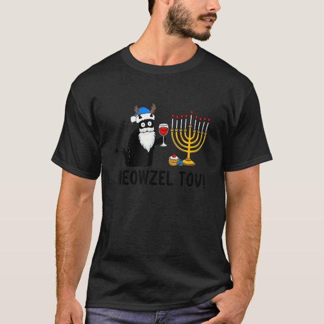 Camiseta Cat Meowzel Tov Chanukah Negro Judeu Hanukkah (Frente)