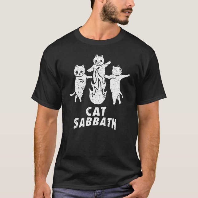 Camiseta Cat Sabá Bonita Engraçada Branca Feita Bruxa Pesad (Frente)