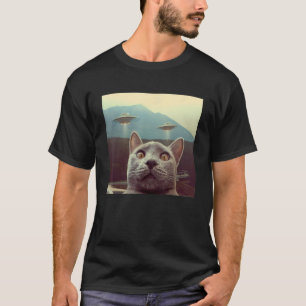 Camiseta Cat Selfie com Alienígena OVNI Spaceship Engraçado