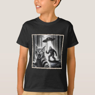 Camiseta Cat Selfie Com Pé Grande E Ufo Engraçado Sasquatch