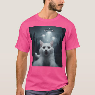 Camiseta Cat Selfie Com Ufo Engraçado