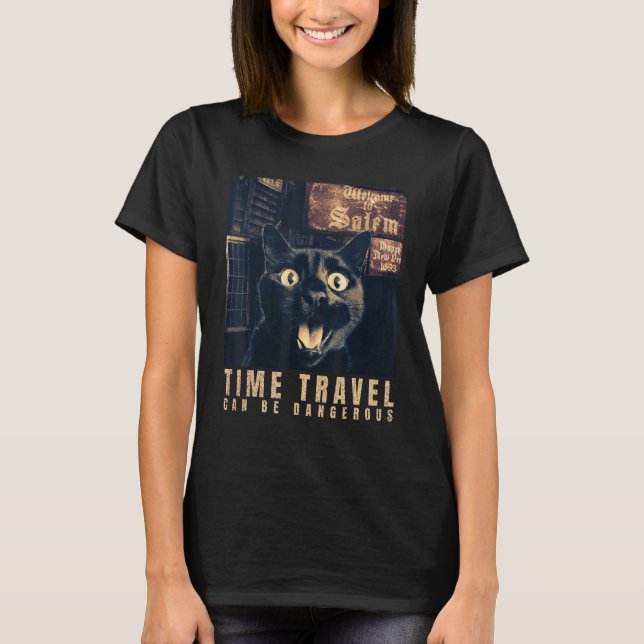 Camiseta Cat Selfie in Salem Time Travel Can Be Dangerous C (Frente)