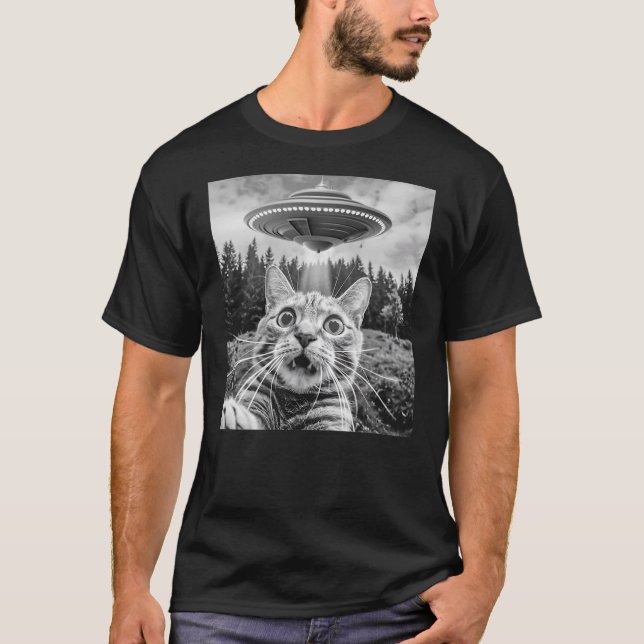 Camiseta Cat Selfie With Alien Ufo Funny Cat For Men Women  (Frente)
