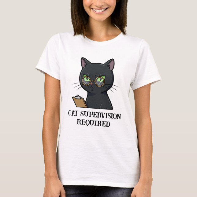 Camiseta Cat Supervision Requerida Gato Engraçado (Frente)