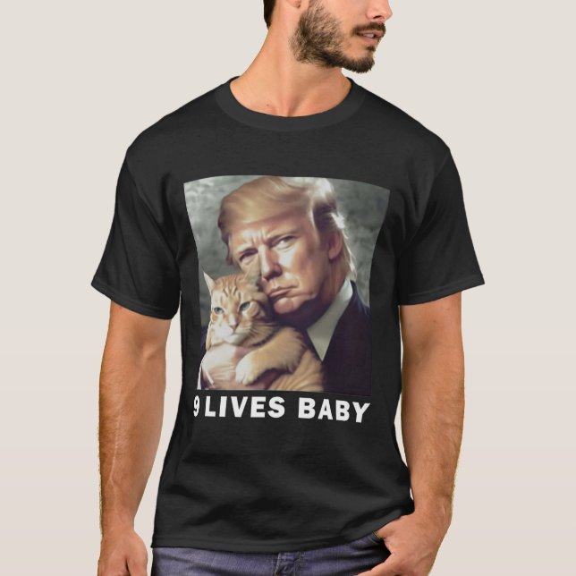 Camiseta Cat Trump 9 Lives Baby Trump 2024 Win Victory Winn (Frente)