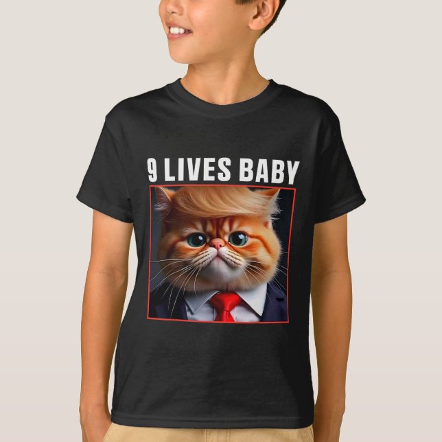 Camiseta Cat Trump 9 Vive Bebê Engraçado Votar Para Trump C (Frente)