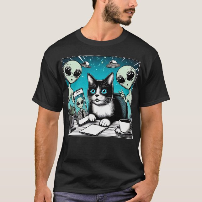 Camiseta Cat UFO Selfie: Green Alien #23 (Frente)