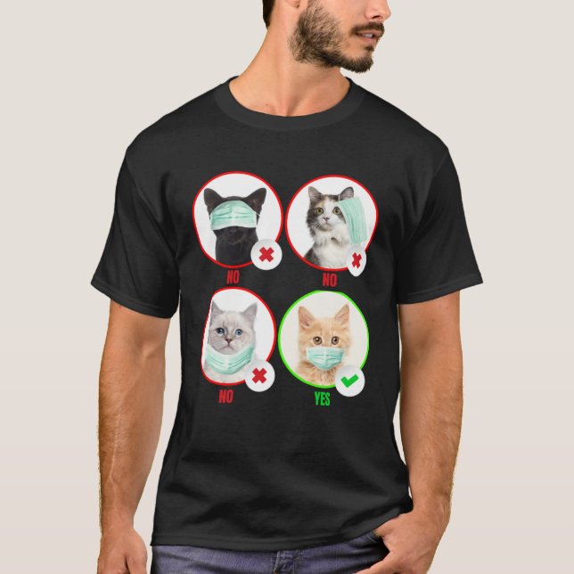 Camiseta Cat Wear Face Mask Right  Cat  Social Distance (Frente)