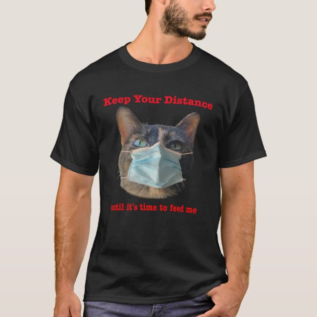 Camiseta Cat Wearing Face Mask Social Distancing (Frente)