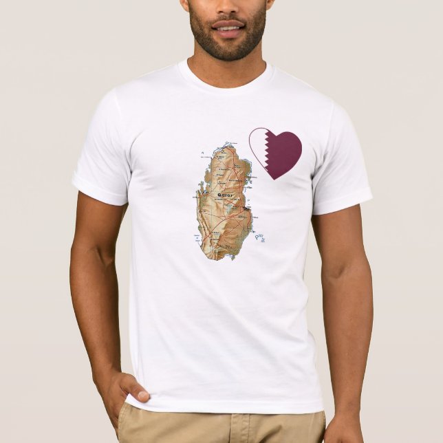 Camiseta Catar Flag Heart and Map T-Shirt (Frente)